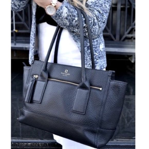kate spade Handbags - Kate Spade leather tote handbag. Black pebbled leather with gold. Excell…